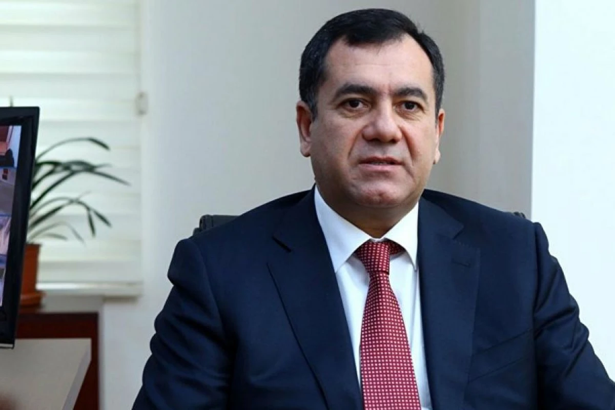 [[Deputat:]] "Min manatdan az maaş alanlar vergidən azad edilsin"