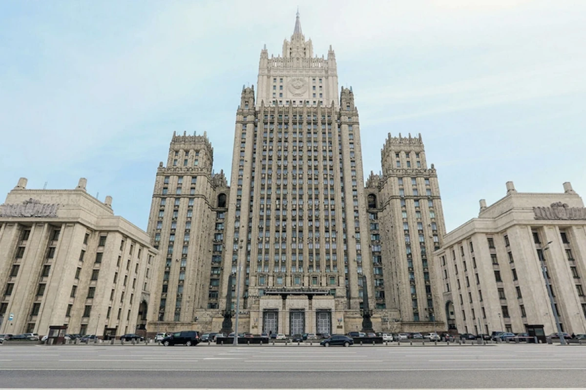 Rusiya Kiyevdə [[Azərbaycan səfirliyinin zədələnməsinə görə]] təəssüfünü bildirdi