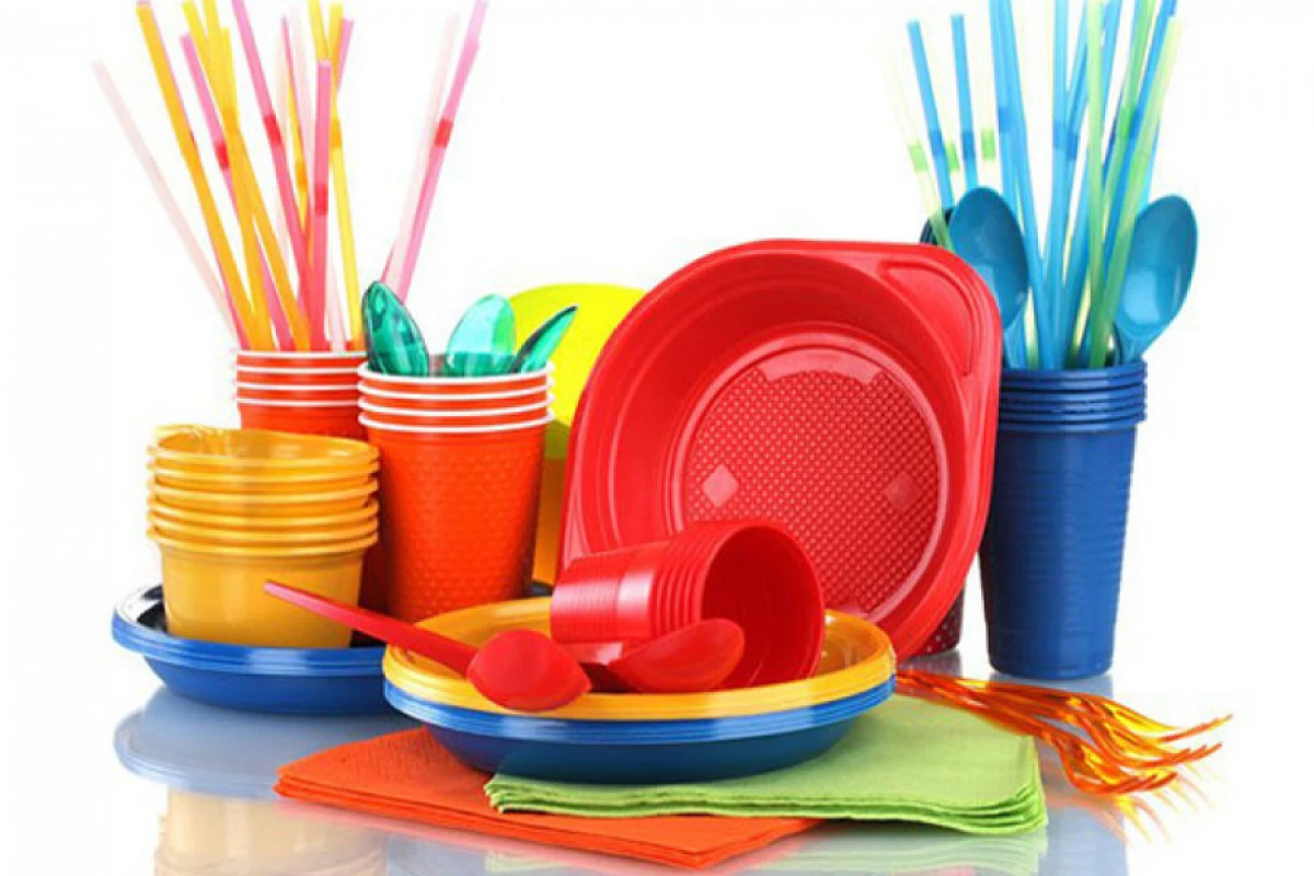 Plastmas ixracından gəlirlər [[5% azaldı]]