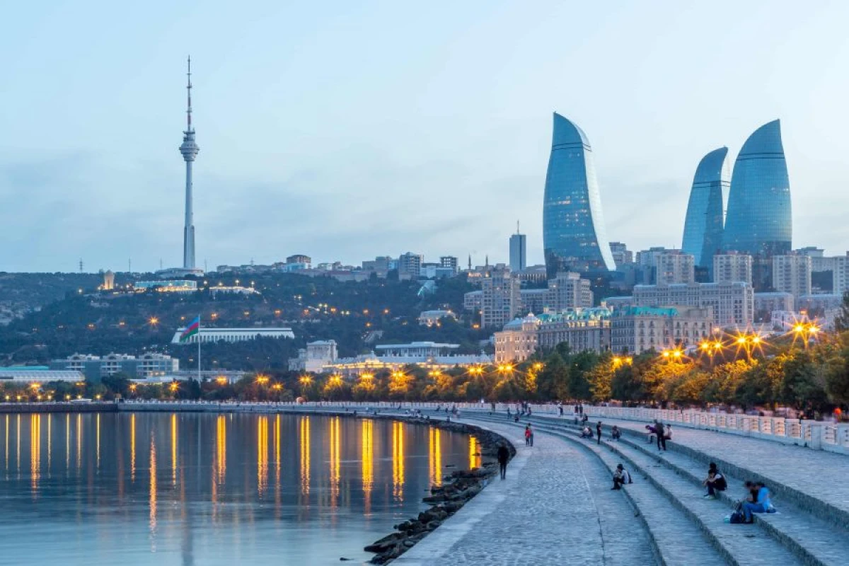 [[Bulvarda "qoxu" mübahisəsi:]] Məsuliyyəti kim üzərinə götürəcək?