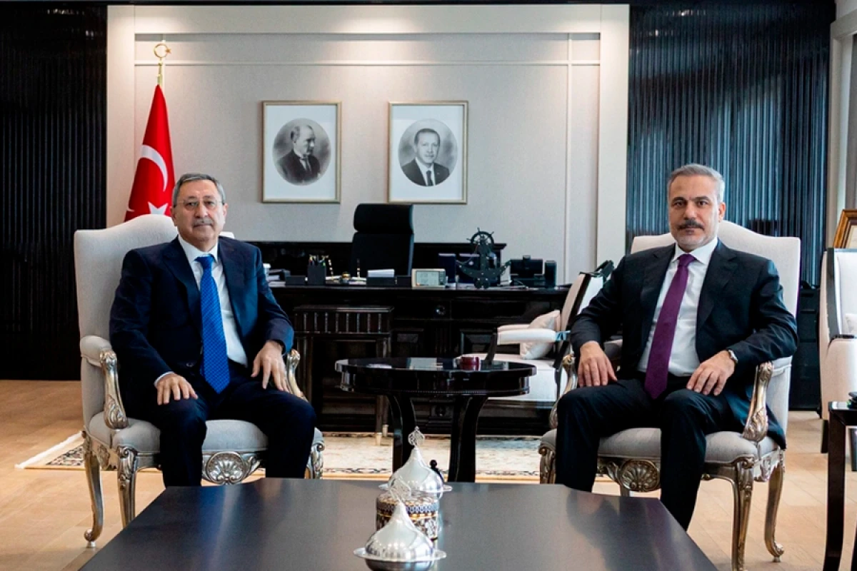 Hakan Fidan [[Xələf Xələfovu]] qəbul etdi