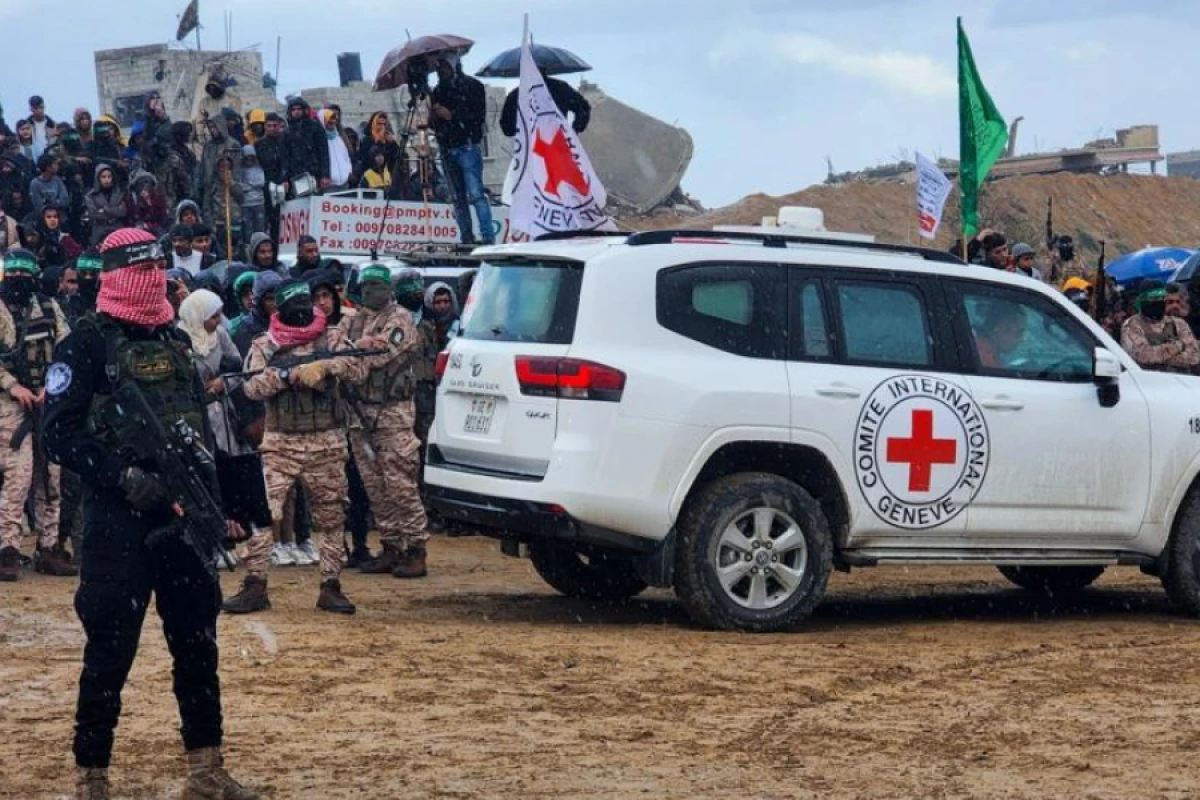 HƏMAS daha bir israilli girovun meyitini [[BQXK-yə təhvil verdi]]