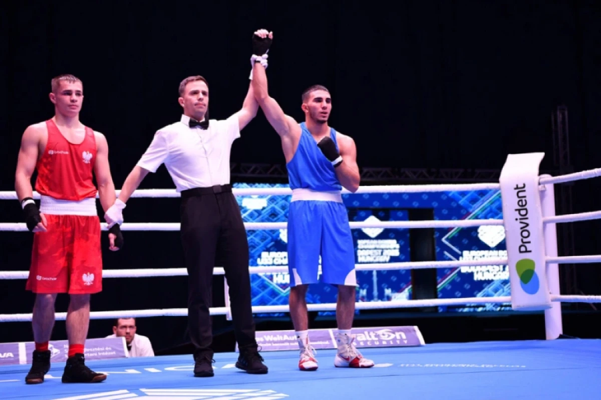 Boksçumuz Avropa çempionatının [[yarımfinalına vəsiqə]] qazandı