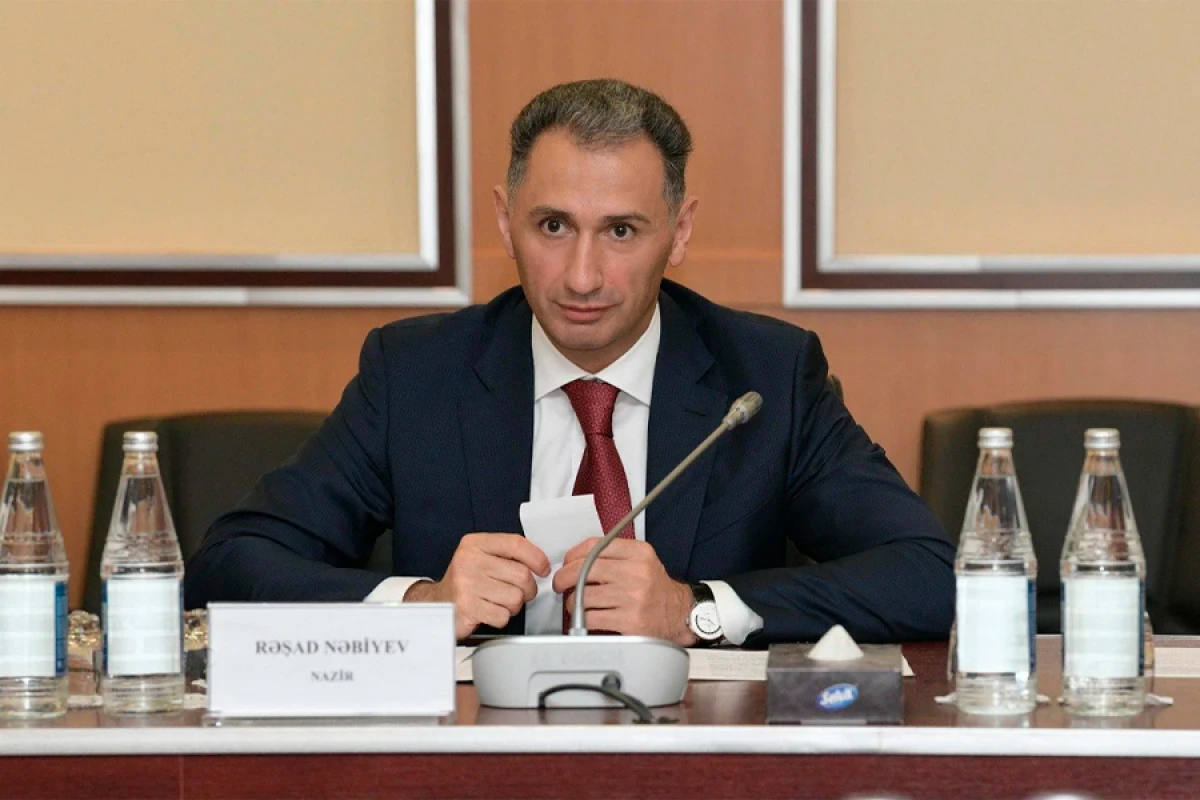 [[Rəşad Nəbiyev:]] “Zəngəzur dəhlizi əhəmiyyətli logistik xəttdir”