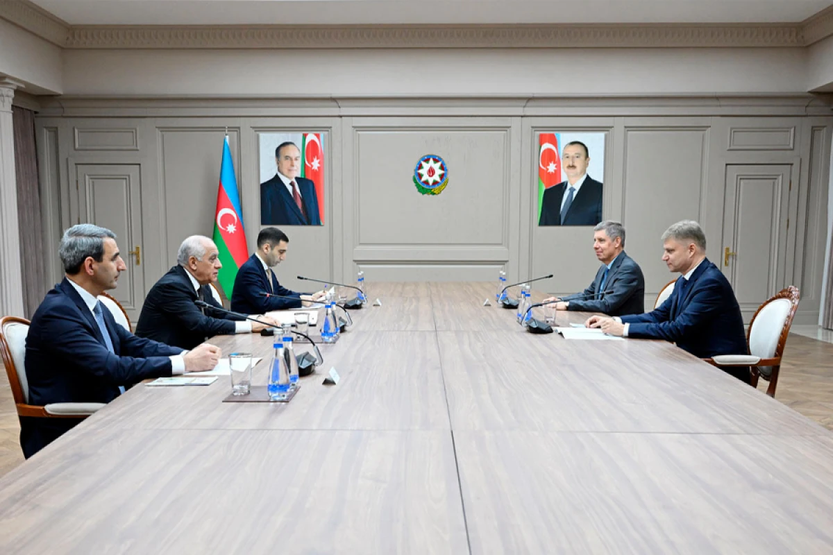 [[Əli Əsədov]] Oleq Belozyorovu qəbul etdi