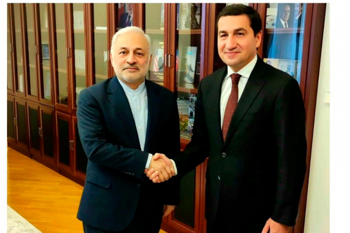 [[Hikmət Hacıyev]] Vahid Cəlalzadə ilə regional məsələləri müzakirə etdi