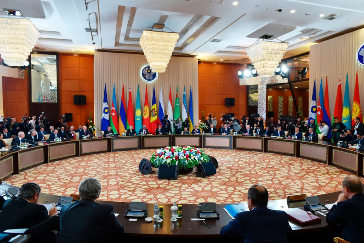 [[MDB liderləri Peterburqda toplaşır:]] Azərbaycan lideri iştirak edəcək?