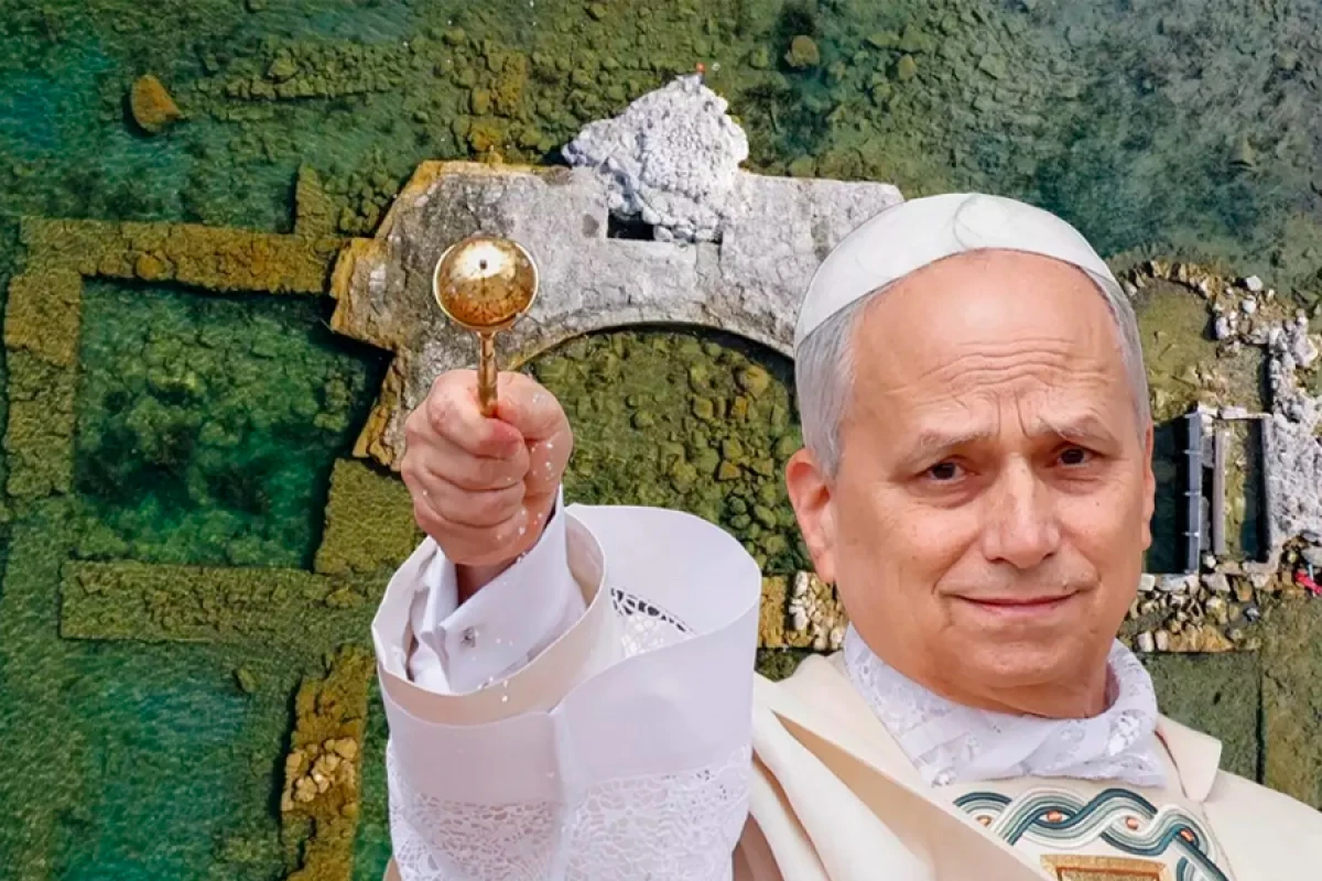 Roma Papasının ilk xarici səfəri: [[Gözlər Türkiyədə!]]