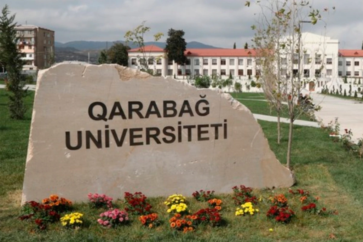Qarabağın beyin mərkəzi: [[Qarabağ Universiteti 2 yaşında]]
