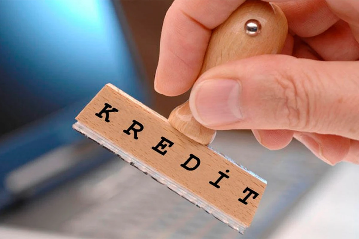 Mədənçıxarma [[sektoruna verilən]] kreditlərin həcmi azaldı