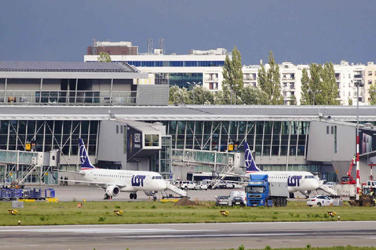 Polşanın əsas hava limanı 5 dekabr gecəsi fəaliyyətini [[dayandıracaq]]