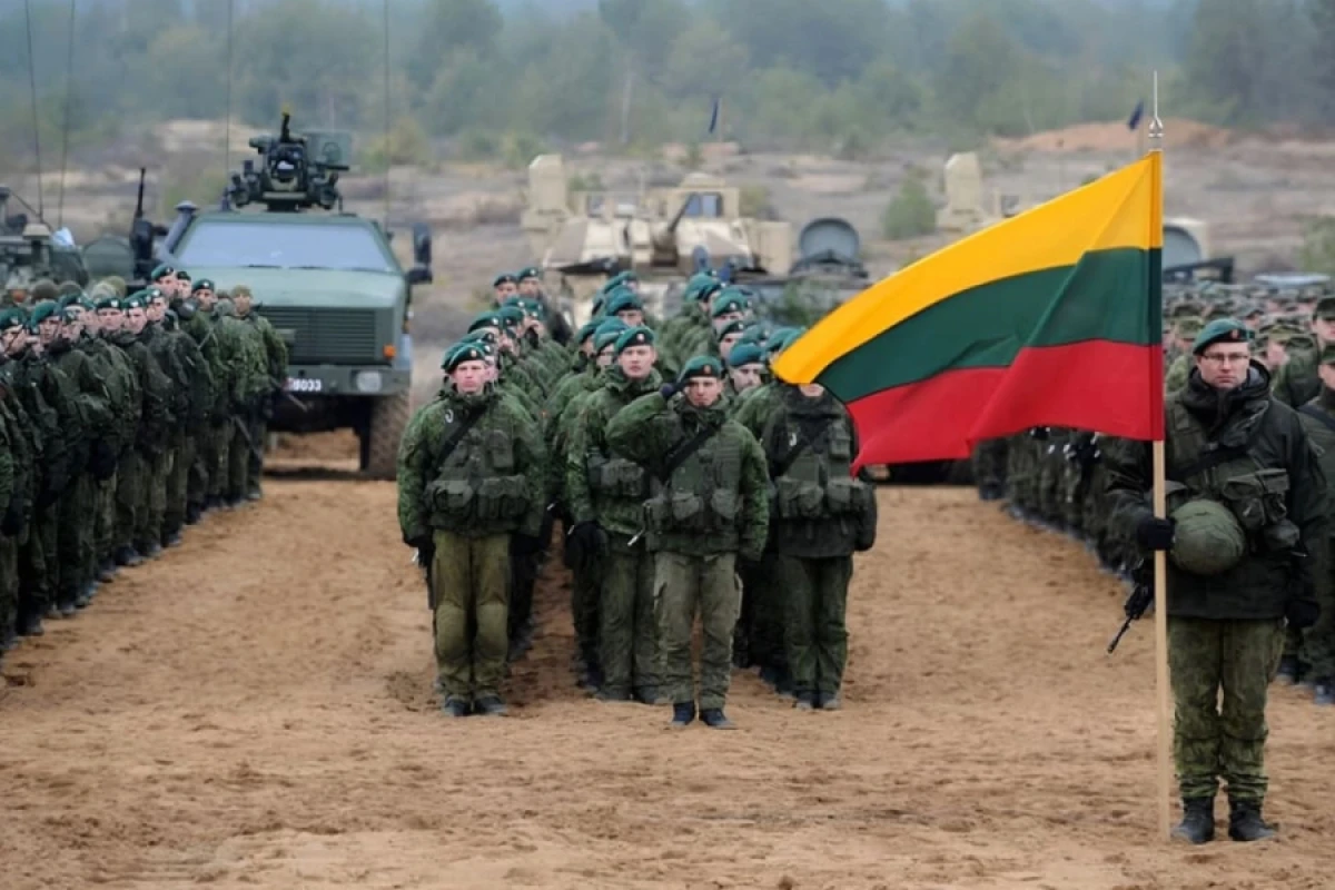 [[Litva]] məcburi hərbi xidməti bərpa edir