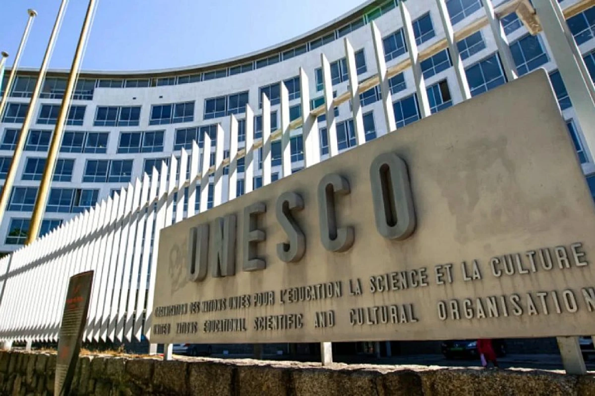 Azərbaycan UNESCO Komitəsinə [[üzv seçildi]]