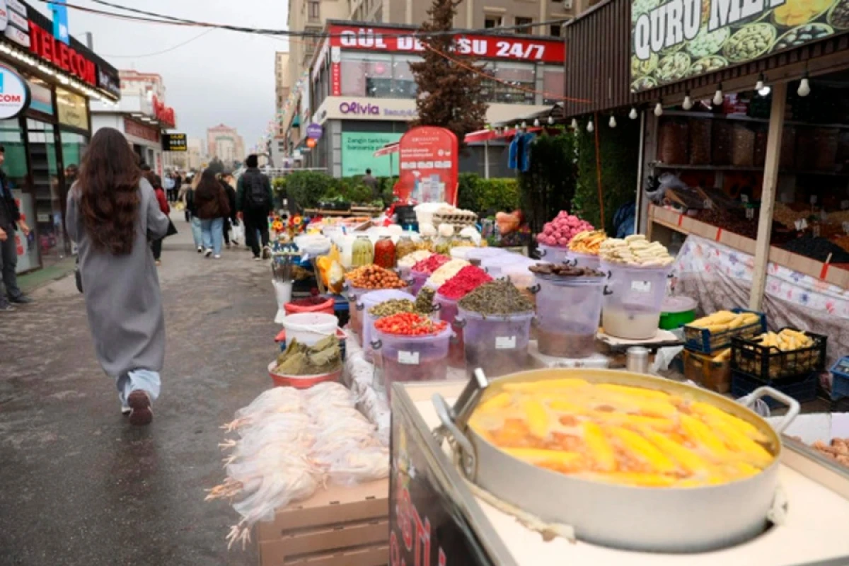 AQTA [[qanunsuz küçə satışına]] qarşı reyd keçirdi