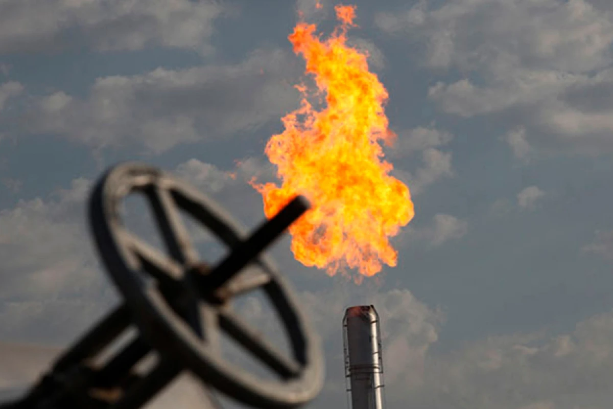 Təbii qazın dəyəri [[azaldı]]