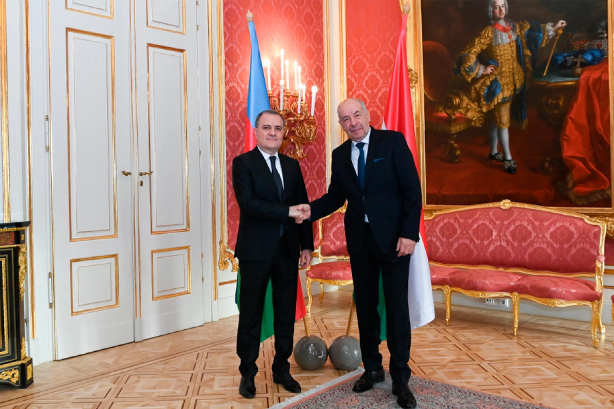 [[Ceyhun Bayramov]] Macarıstan Prezidenti tərəfindən qəbul edildi