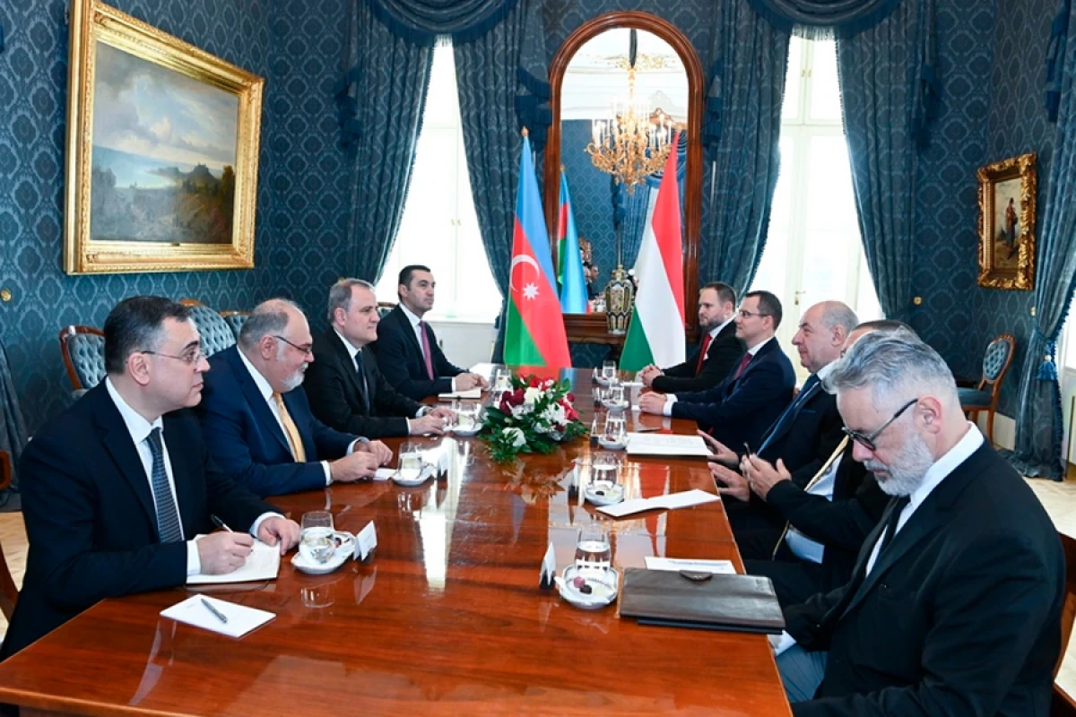 Macarıstan Prezidenti [[Ceyhun Bayramovu]] qəbul etdi