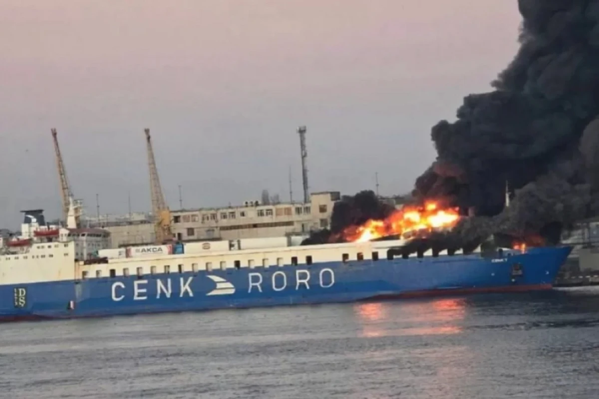 [[Türkiyə gəmisi]] Odessada Rusiyanın hücumuna məruz qaldı