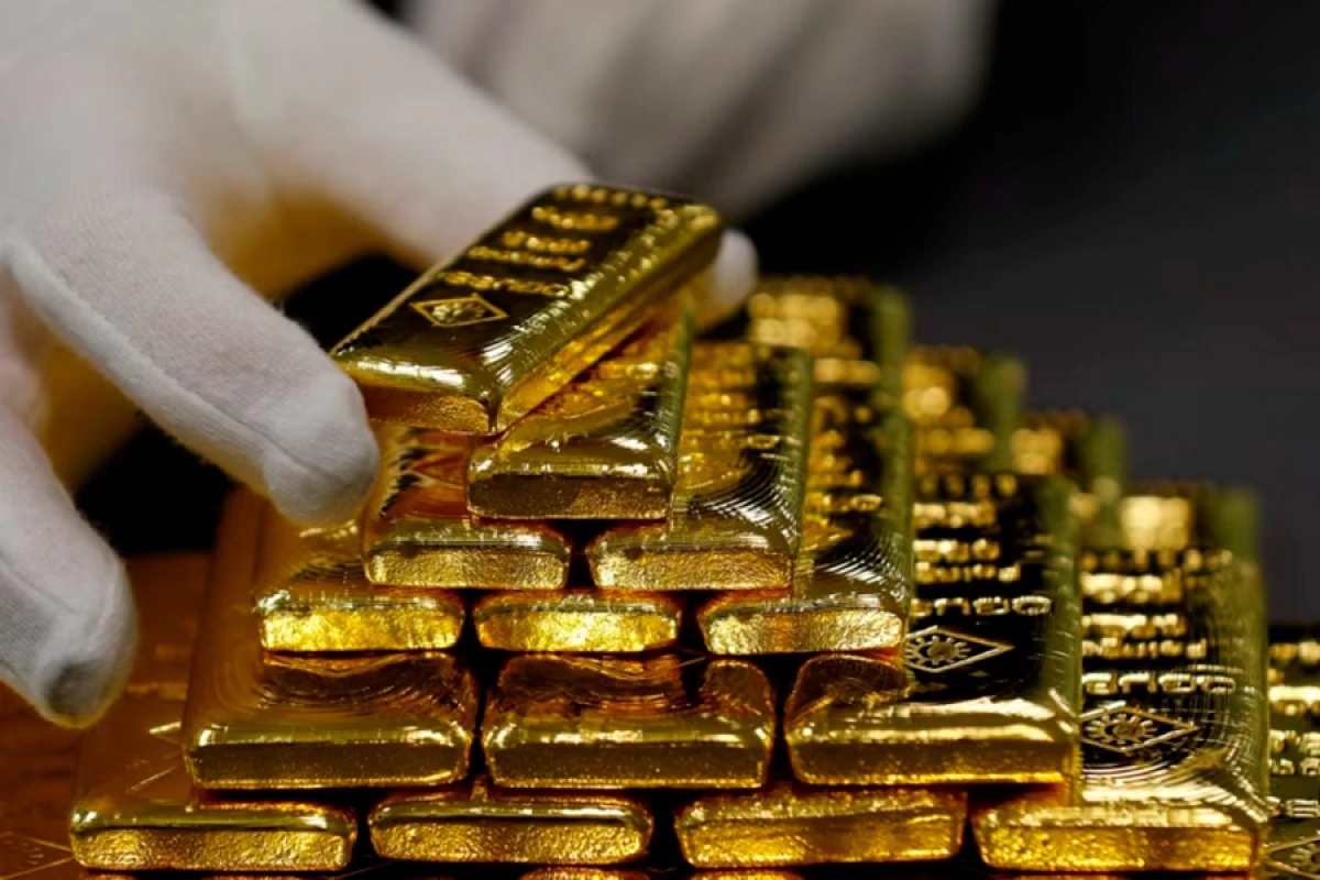 Qızılın qiyməti [[4328 dollara]] qalxdı