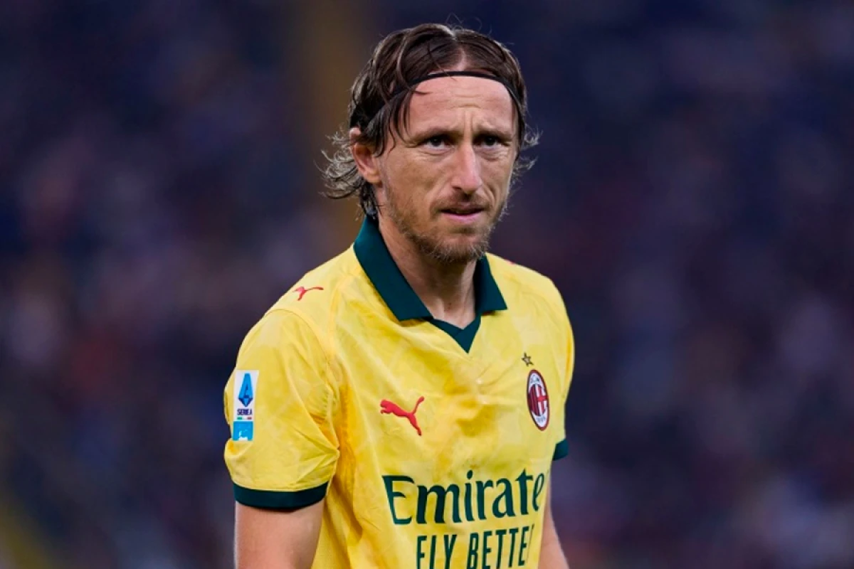 “Rossineri” [[Modriçlə A Seriyasına]] liderlik edir