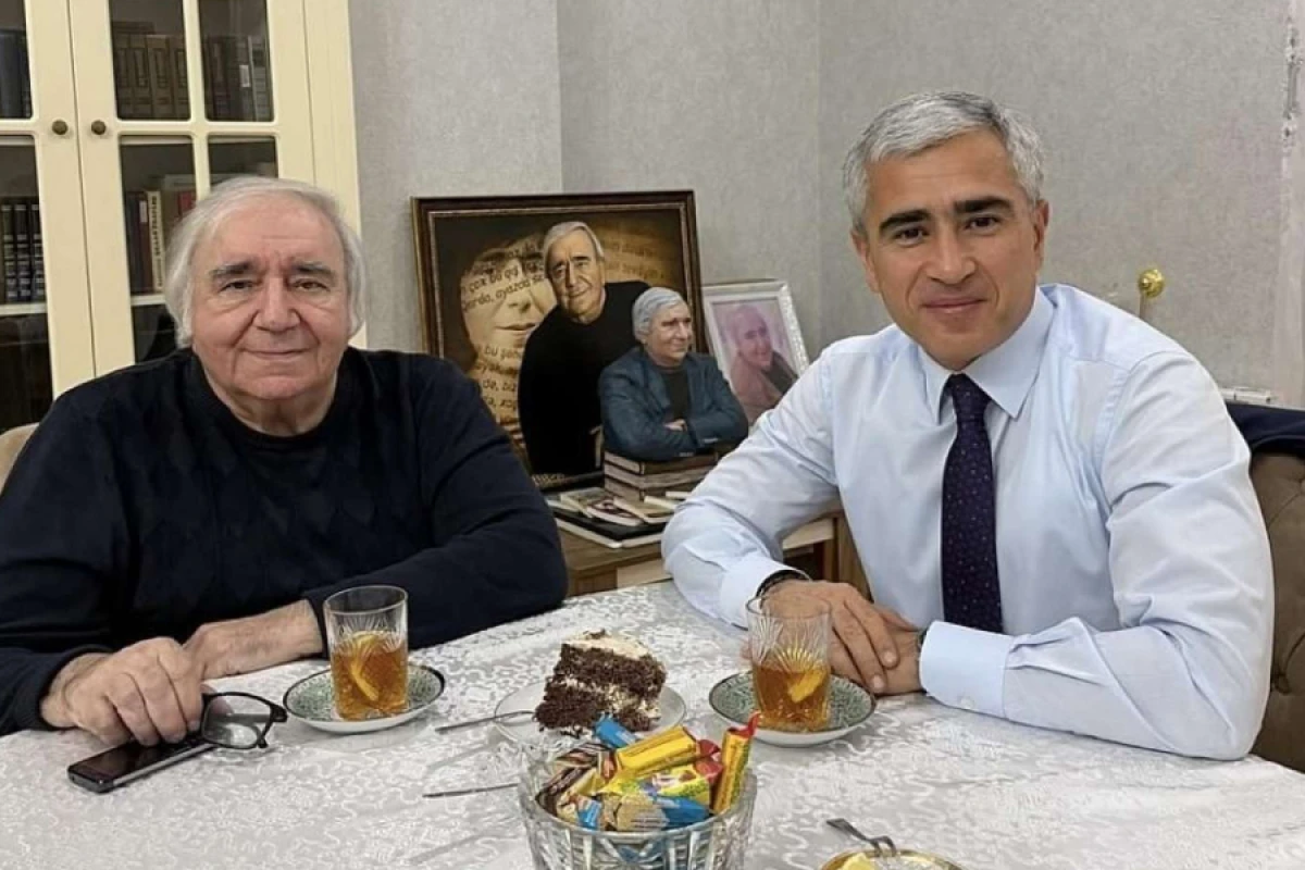 [[Anar Ələkbərov]] Ramiz Rövşənin evinə getdi