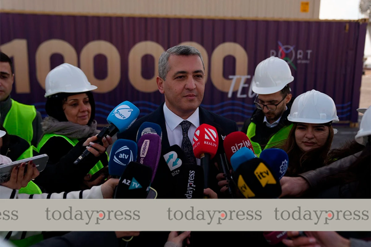 Bakı Limanında [[konteyner dövriyyəsinin 260 minə çatdırılması]] planlaşdırılır