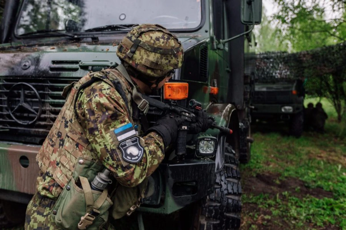 Estoniyada hərbi xidmət müddəti [[12 aya qədər uzadılır]]
