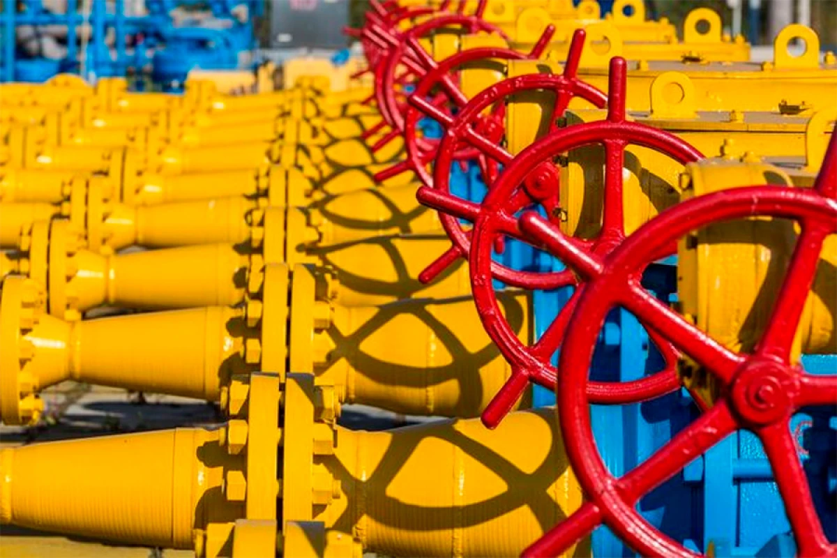 Təbii qazın [[dəyəri azaldı]]