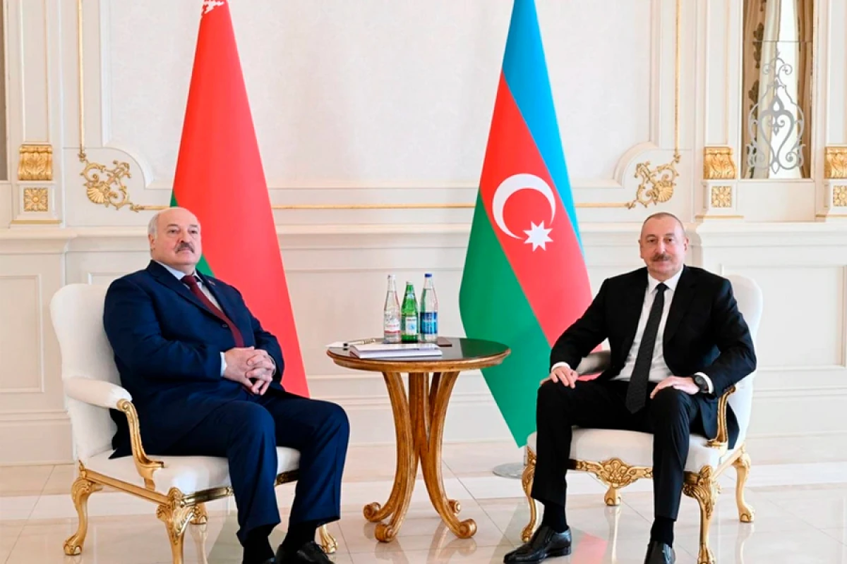 Lukaşenko [[Azərbaycan Prezidentinə]] təbrik ünvanladı
