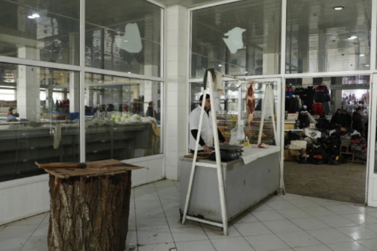 Daha bir ərzaq bazarında [[monitorinq keçirildi]]