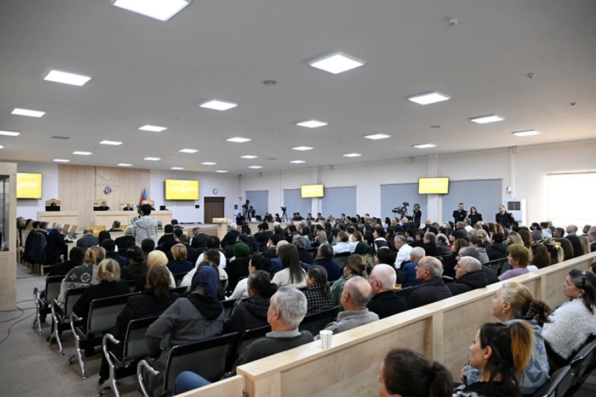 Ermənistan vətəndaşlarının məhkəməsi təqsirləndirilən şəxslərin [[son söz çıxışları ilə davam etdirildi]]