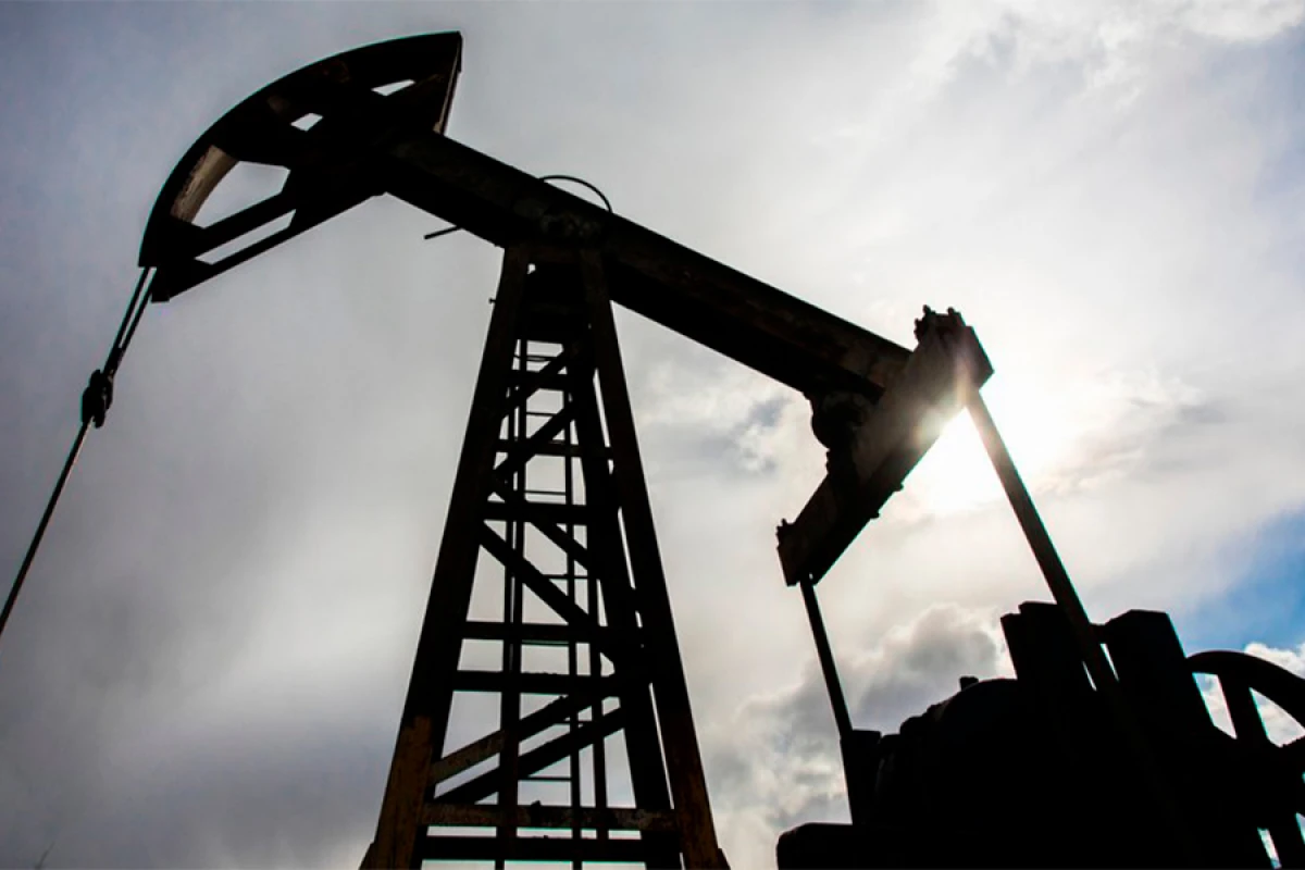 Azərbaycan neftnin qiyməti [[64 dolları]] keçdi