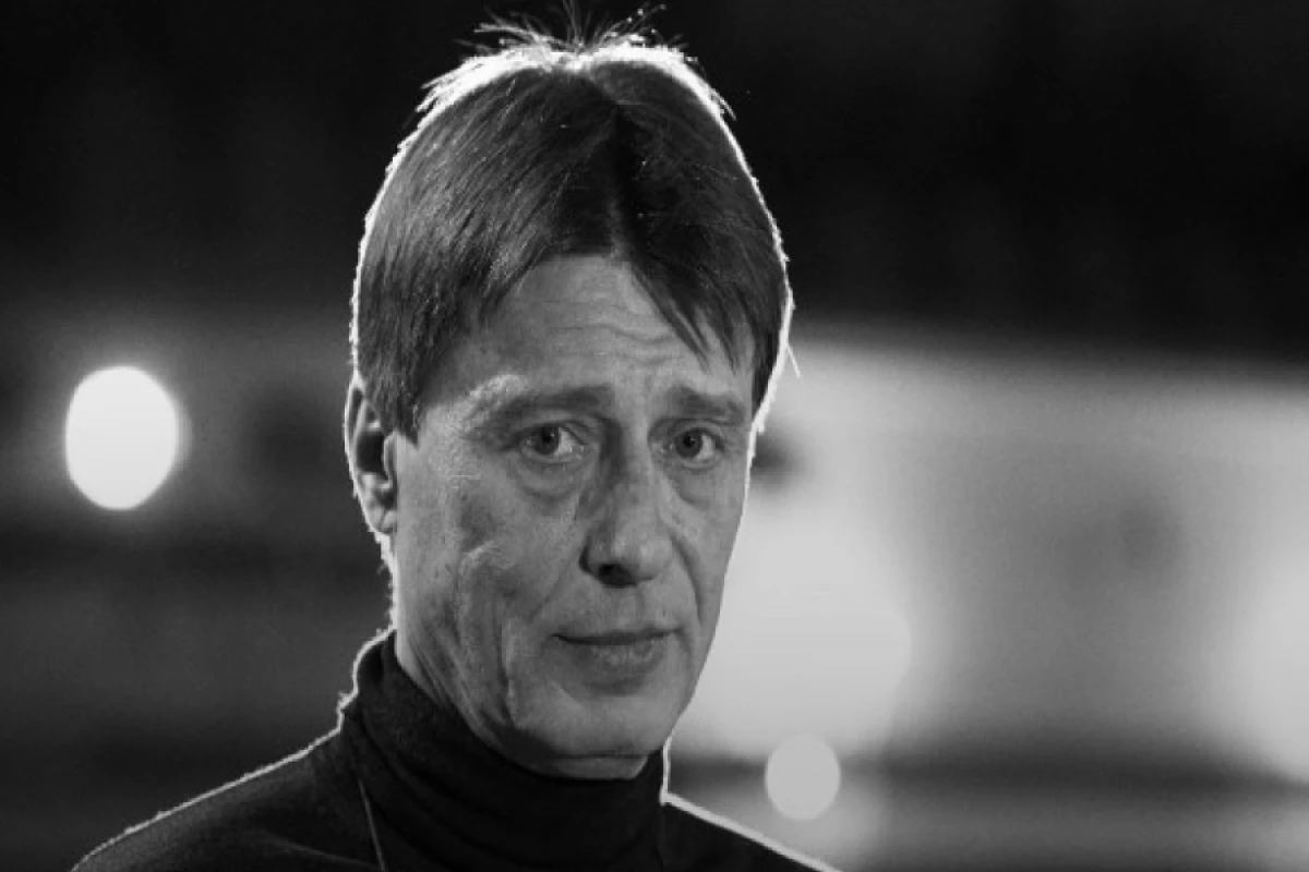 [[Rusiyanın]] Xalq artisti vəfat etdi