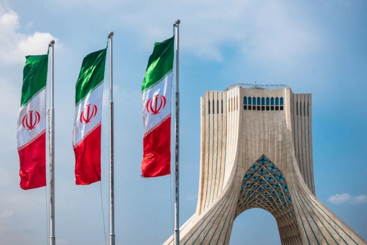 [[KİV:]] İranda yoxsulluq və bərabərsizlik dərinləşir