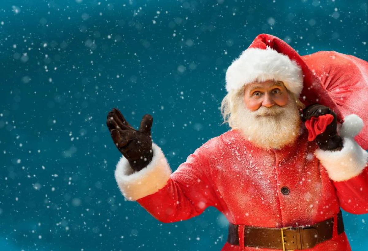 [[Şaxta Baba]] uşağa toxunduğu üçün işdən çıxarıldı