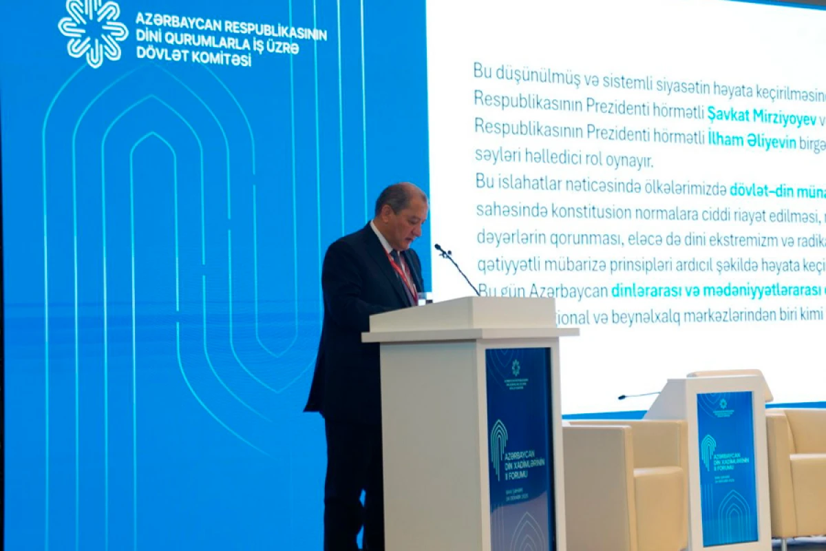 Özbəkistanda [[2 373 dini təşkilat]] fəaliyyət göstərir