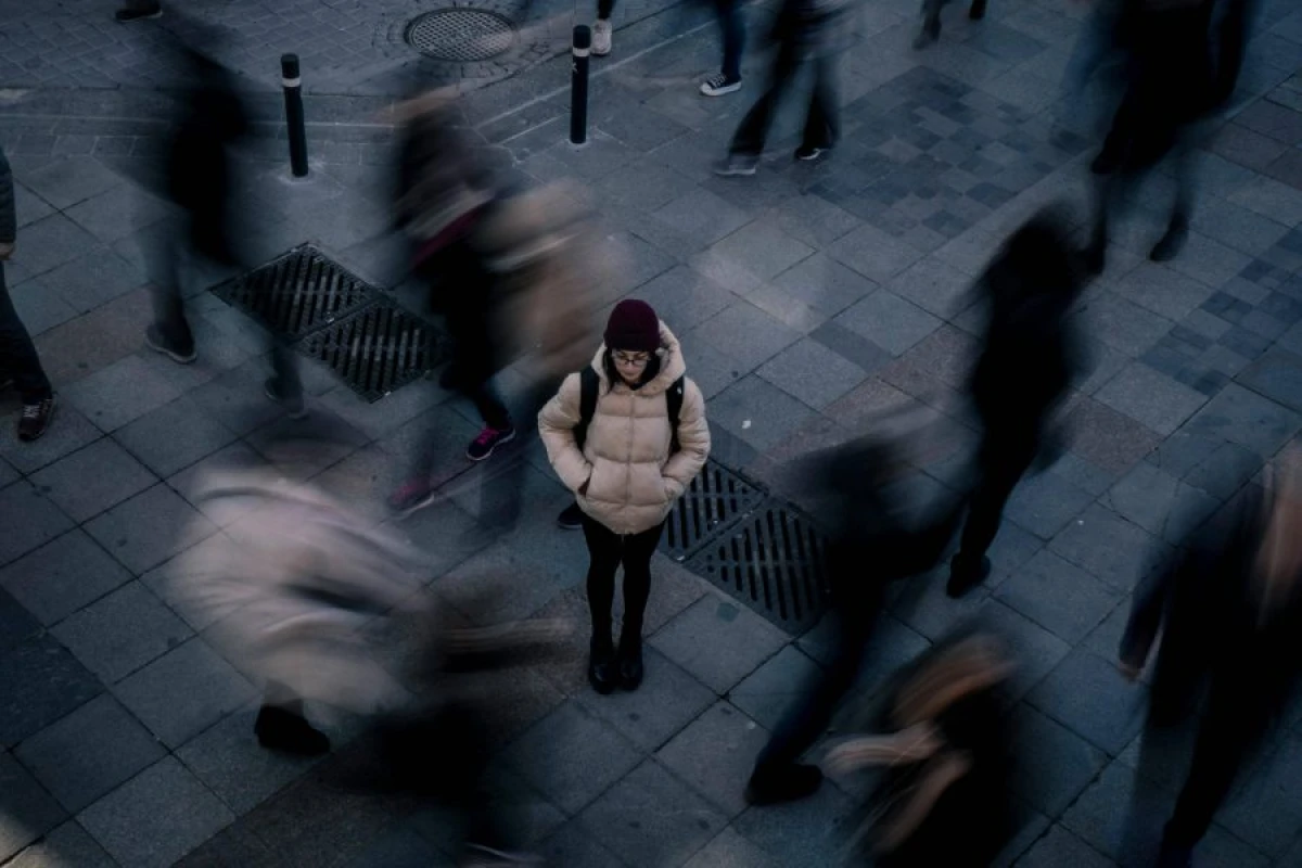 İnsanın [[33 hissi]] ola bilər