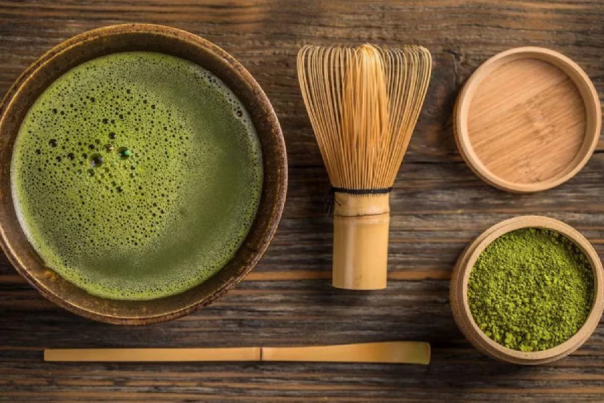 Matça çayı dişləri qəhvədən daha çox [[ləkələyir]]