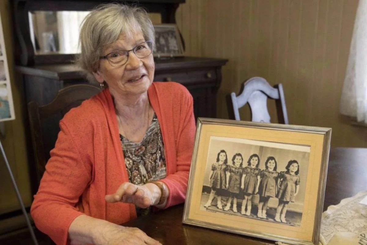 Məşhur Dion beşəmlərinin sonuncusu [[vəfat etdi]]