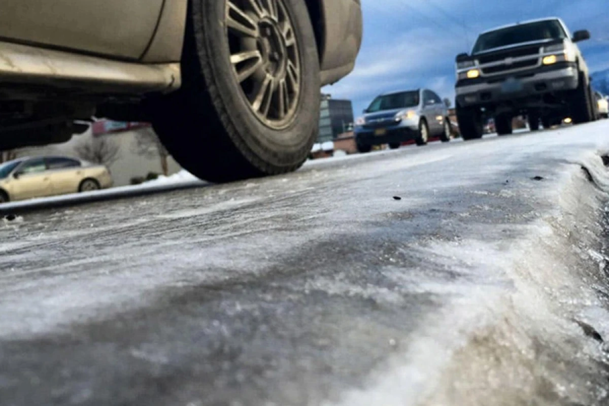 Gecə bəzi ərazilərdə [[yollar buz bağlayacaq]]