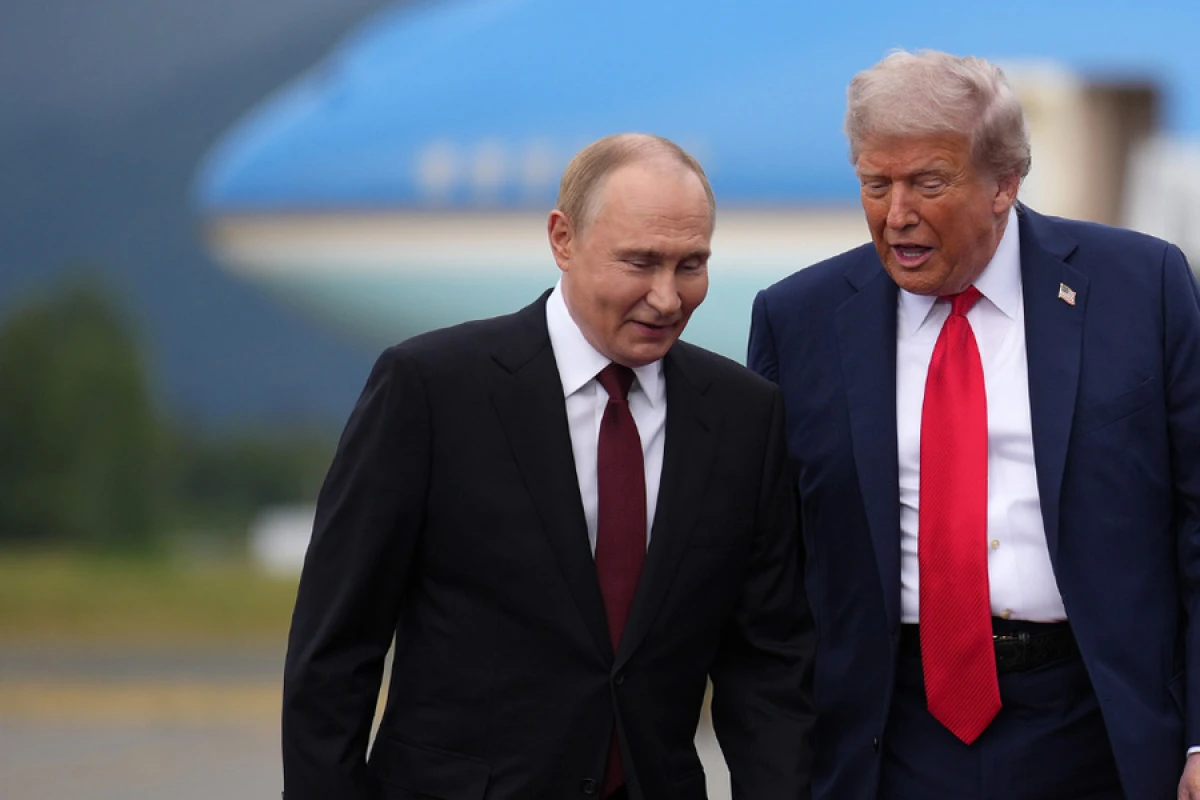 Putin və Tramp arasında [[telefon danışığı 1 saatdan çox]] davam etdi