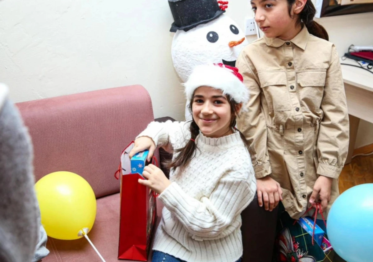 [[Leyla Əliyevanın təşəbbüsü ilə]] bir sıra uşaq müəssisələrində Yeni il tədbiri keçirildi