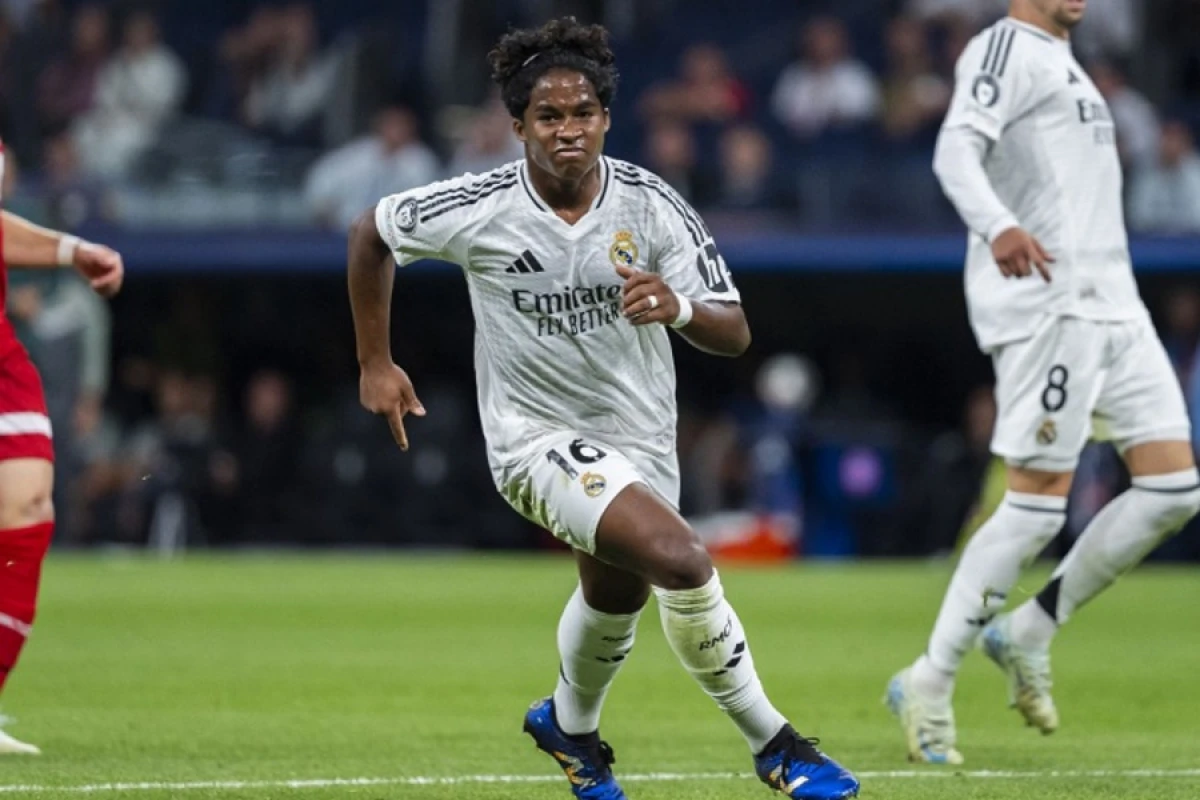 [[Fonseka:]] “O, oyunun taleyini təkbaşına həll edə bilən futbolçudur”