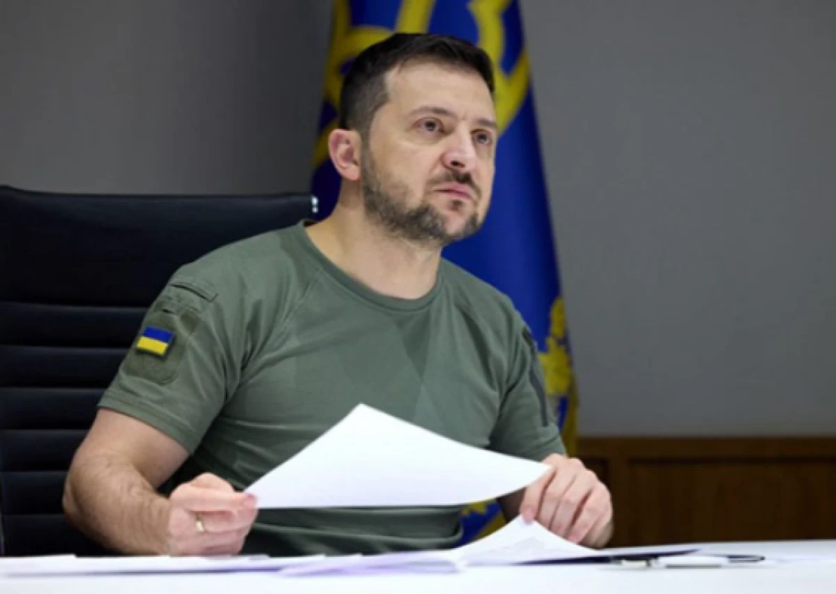 [[Zelenski]] rusiyalı şəxslərə  qarşı sanksiya tətbiq etdi