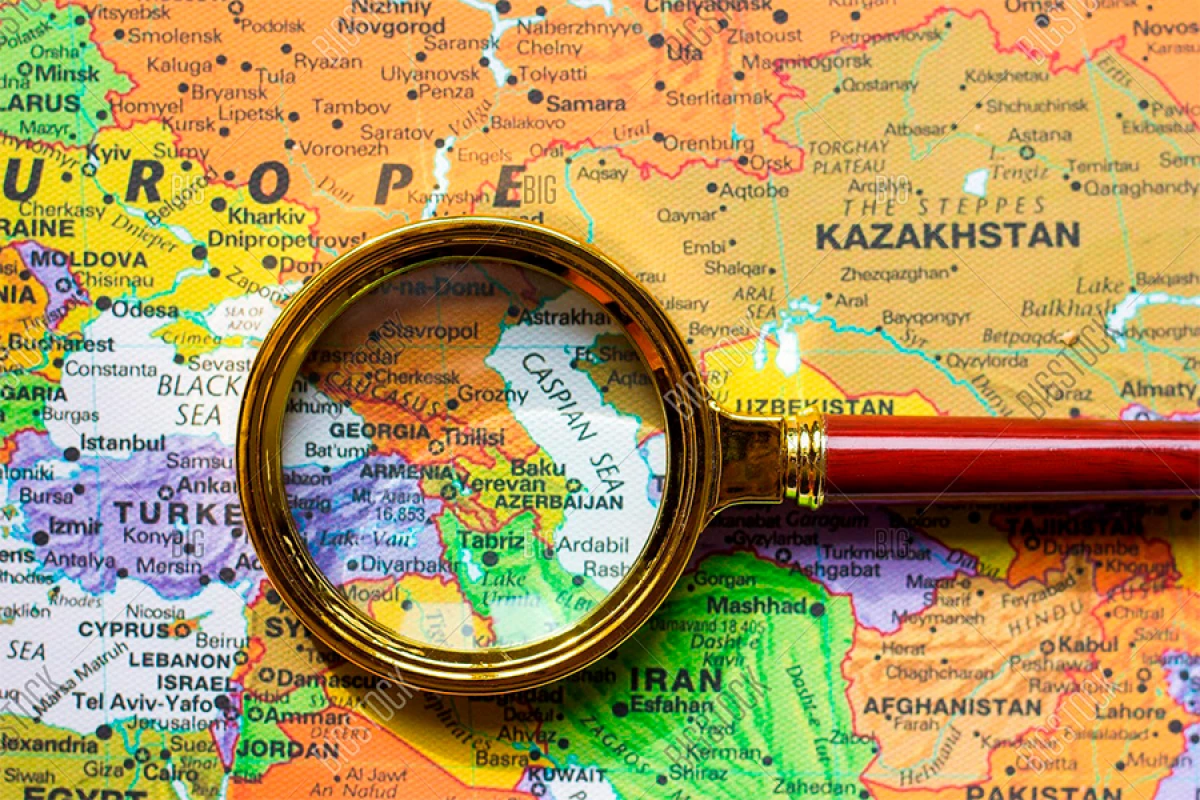 [[Azərbaycanın Yaxın Şərqdəki "soyuqqanlı" diplomatiyası:]] "Öz taleyinə buraxılmaq" təcrübəsi