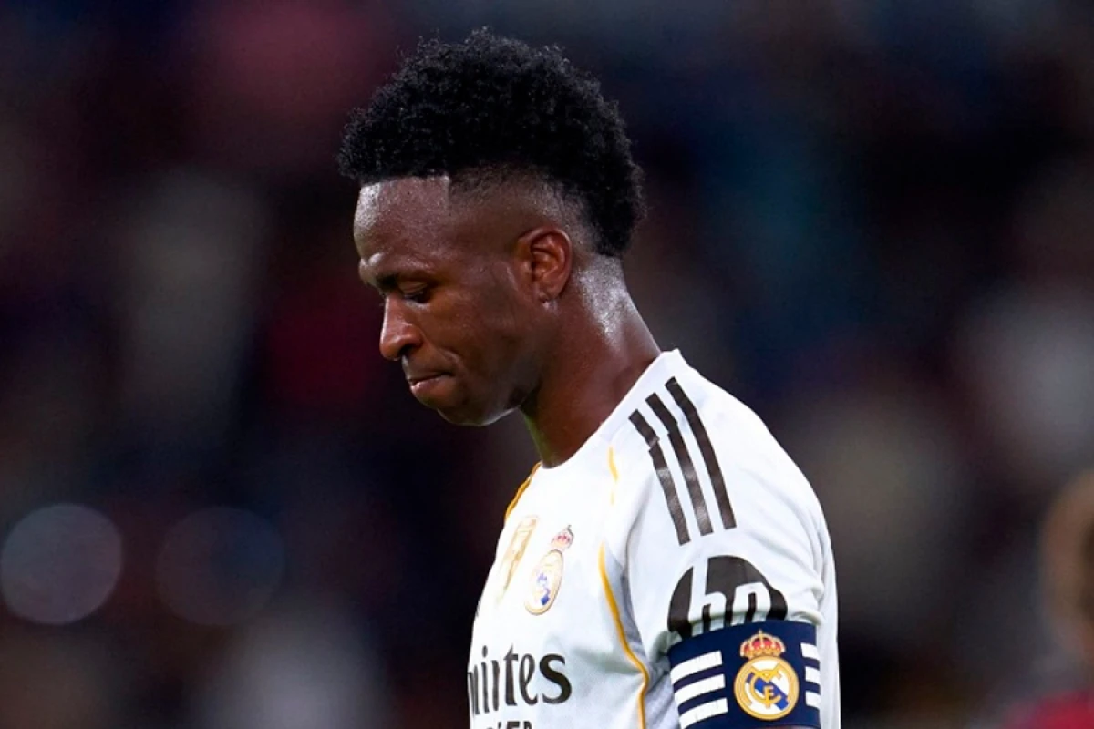 Bellinqem [[Vinisiusu müdafiə etdi]]