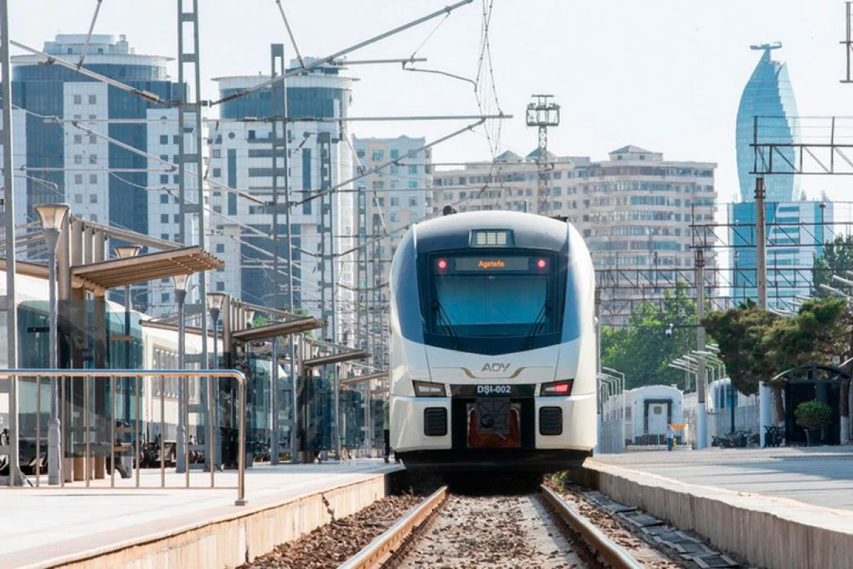 "Azərbaycan Dəmir Yolları" ötən il [[10 milyondan çox sərnişin]] daşıyıb