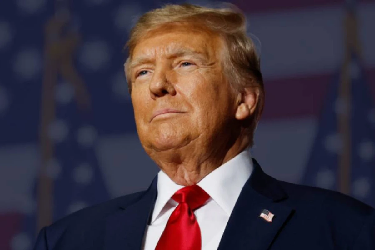 Tramp özünü [[Venesuelanın yeni lideri]] elan etdi