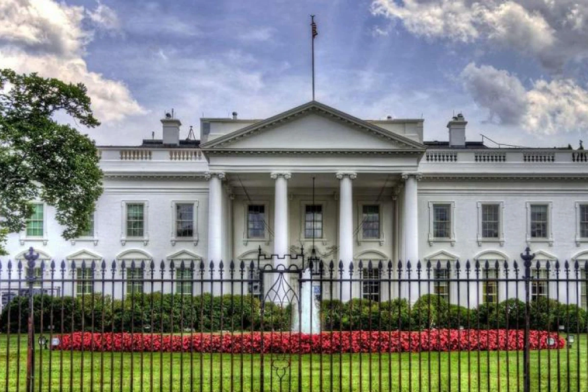 [[Ağ Ev:]] "Tramp İrana qarşı hava zərbələrini istisna etmir"