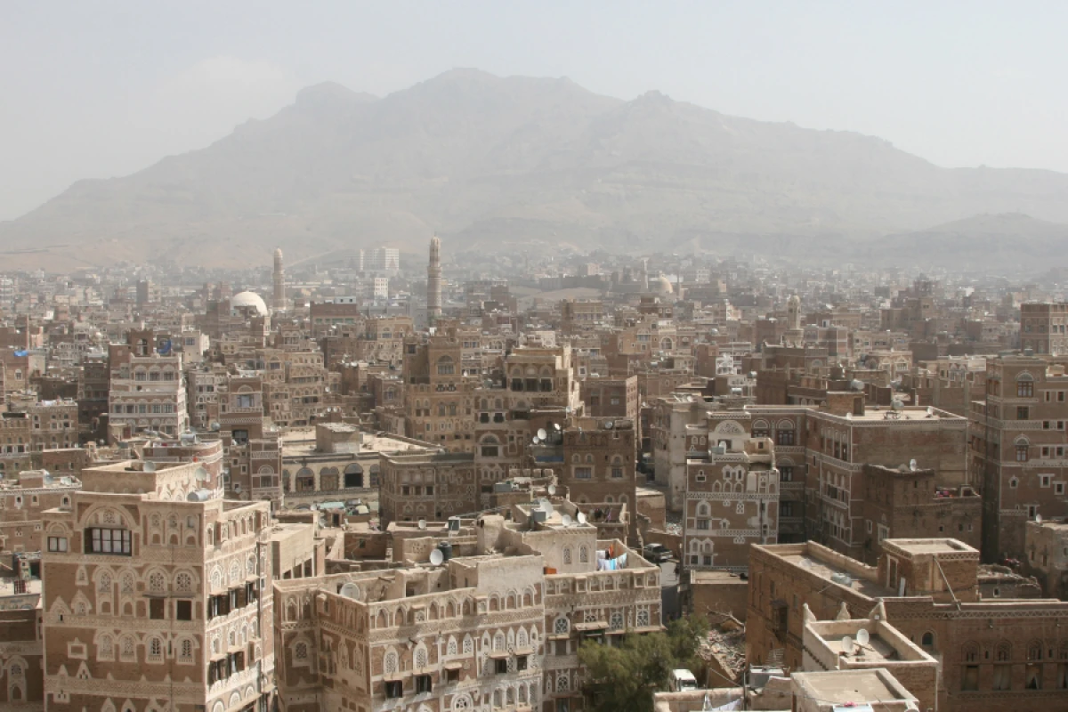 [[ABŞ İrana]] qarşı sanksiyaları genişləndirdi